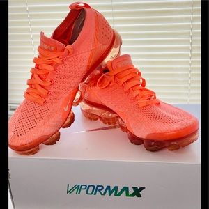 Nike Air Vapormax Flyknit 2